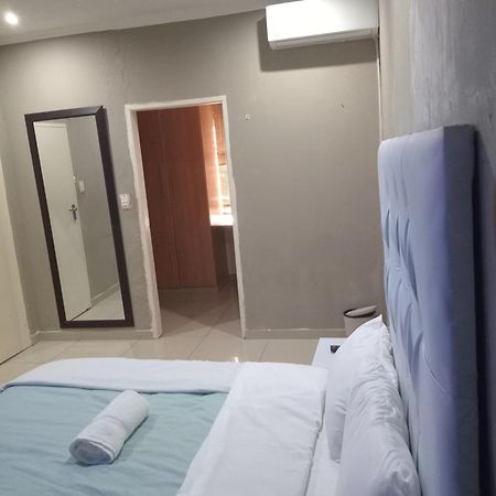 Reitz Guest House Mafikeng Exterior photo